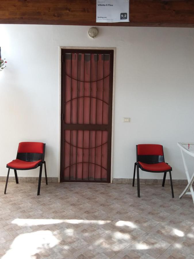 Villetta Il Pino Sant Isidoro  Buitenkant foto